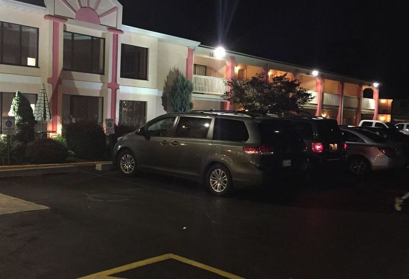 Hotel Travelodge Grand Rapids  | Grand Rapids | Michigan | United States 1