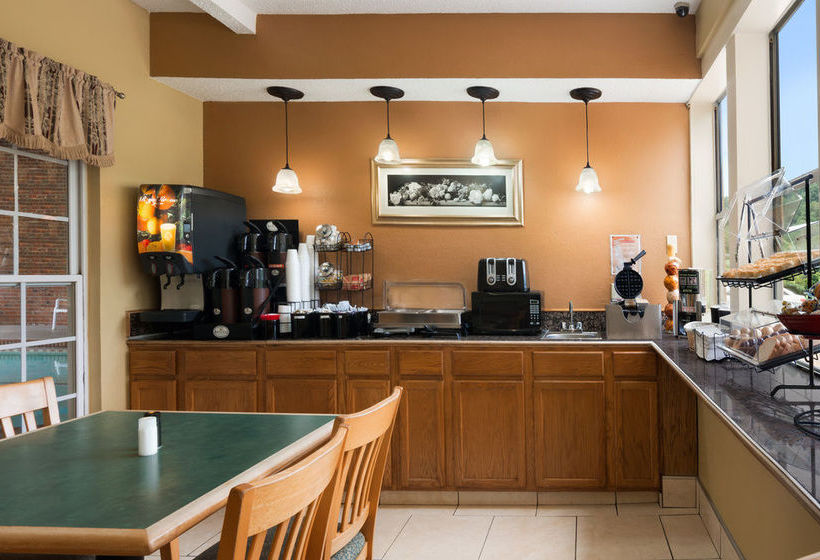 Hotel Ramada Limited Chattanooga i24 West  | Chattanooga | Tennessee | United States 16