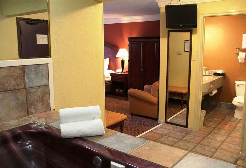 Hotel Comfort Inn & Suites West 