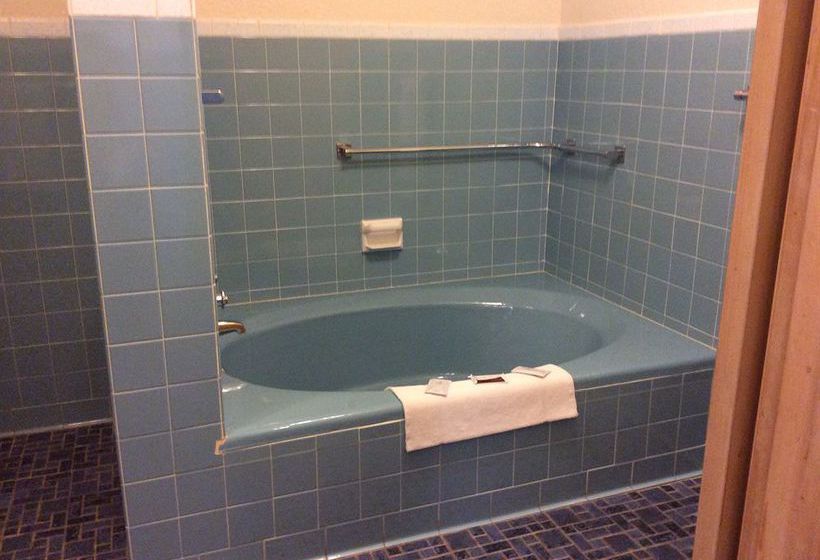 Motel Nevada Inn   | Nevada | Missouri | United States 12