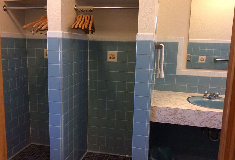 Motel Nevada Inn   | Nevada | Missouri | United States 8