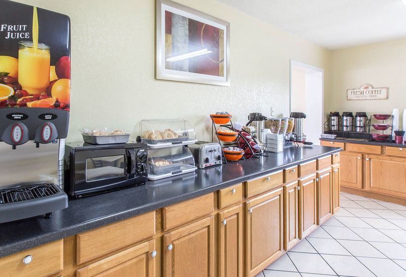 Hotel Econo Lodge Tifton  | Tifton | Georgia | United States 4