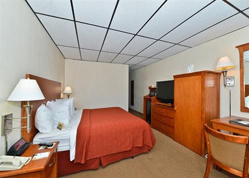 Hotel Quality Inn & Suites   | Salina | Kansas | United States 18