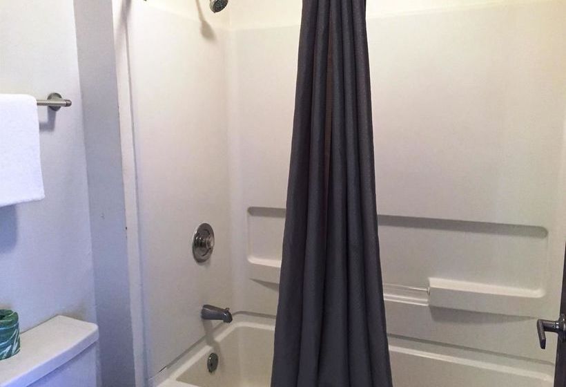 Hotel Red Roof Brownsville  | Brownsville | Texas | United States 12