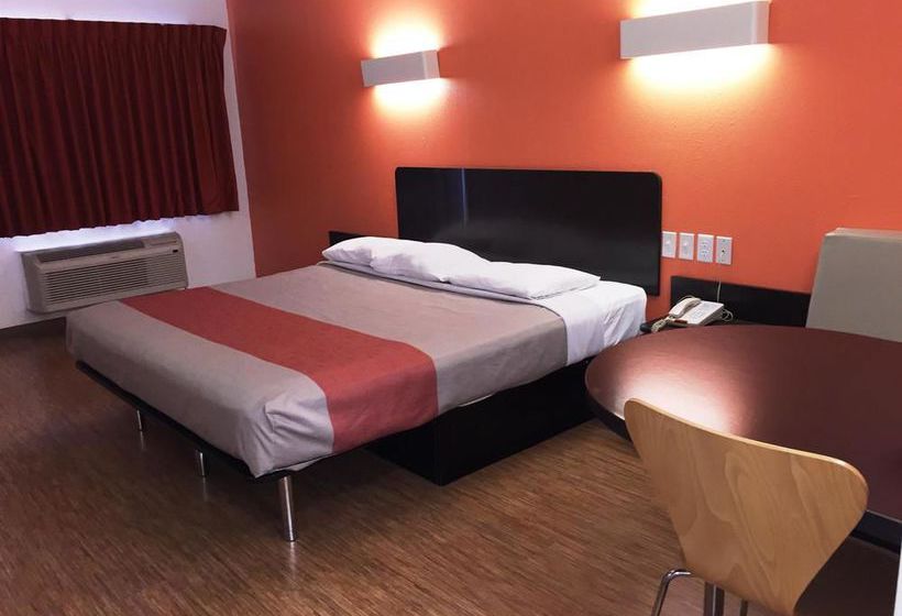 Hotel Red Roof Brownsville  | Brownsville | Texas | United States 2