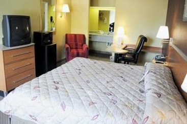 Hotel Super 8 Spring Tx  | Spring | Texas | United States 5