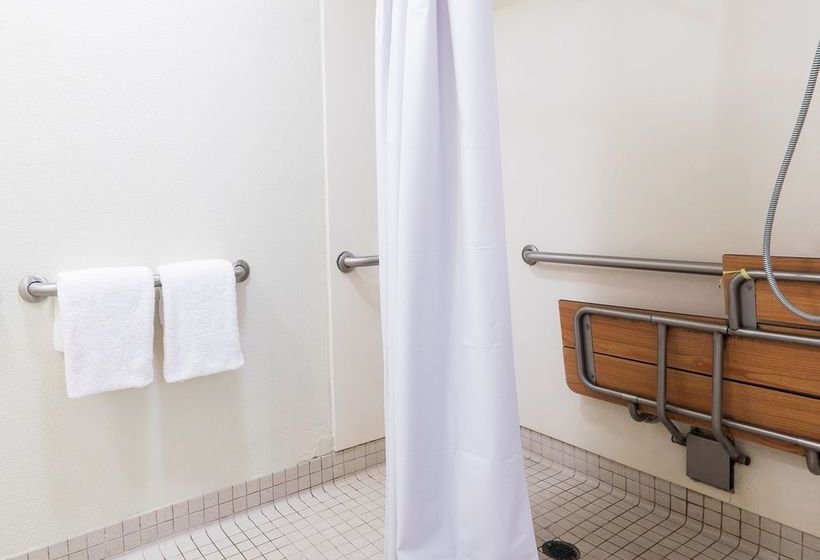 Hotel Red Roof Inn  | Edison | New Jersey | United States 8