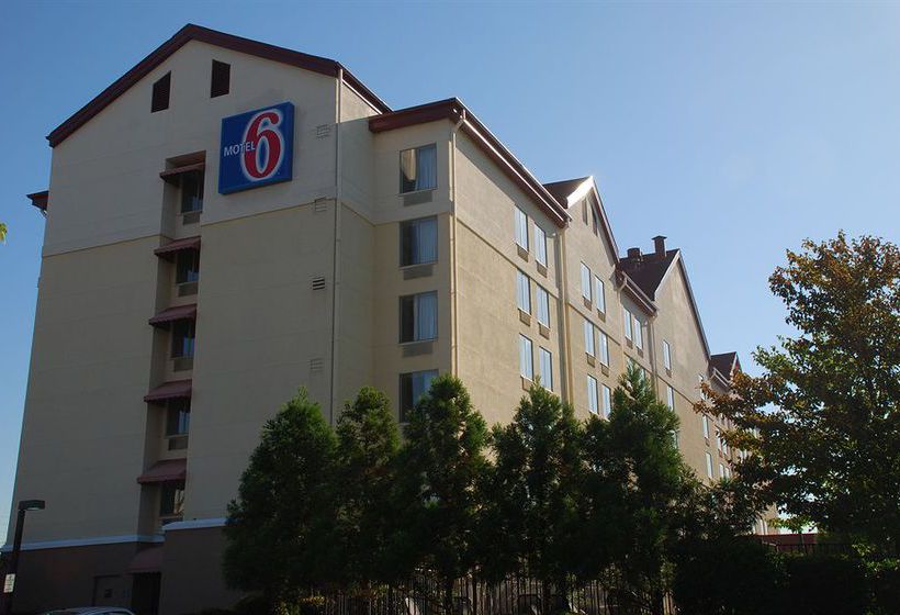 Motel 6 Atlanta Airport North