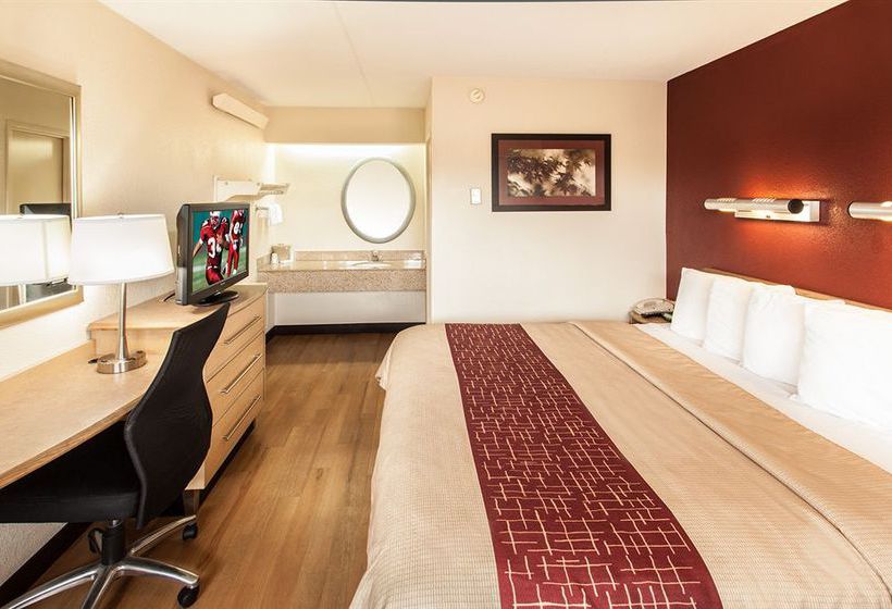 Hotel Red Roof Inn Detroit Dearborn  | Dearborn | Michigan | United States 1