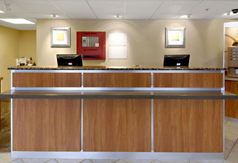 Hotel Red Roof Inn Framingham  | Framingham | Massachusetts | United States 7