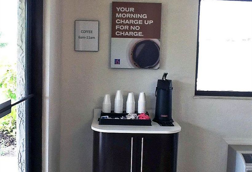 Hotel Red Roof Inn Kansas City North  | Kansas City | Missouri | United States 6