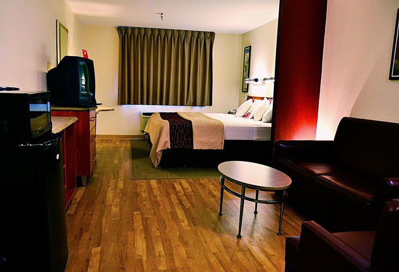 Hotel Red Roof Inn & Suites Albuquerque Midtown New Mexico