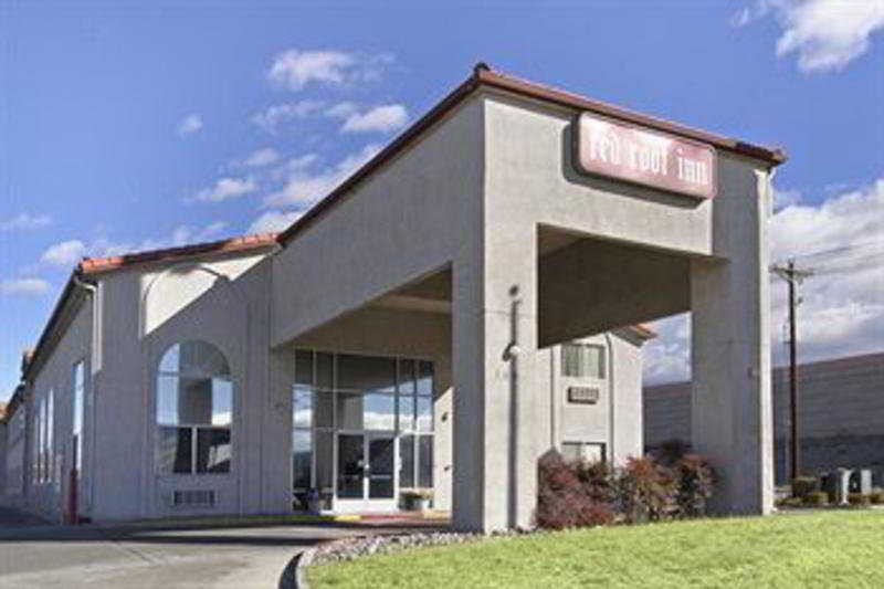 Hotel Red Roof Inn & Suites Albuquerque Midtown  | Albuquerque | New Mexico | United States 12