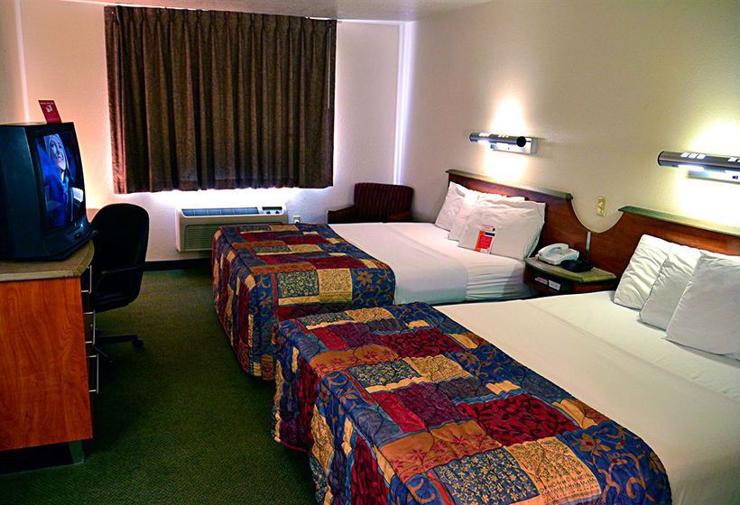 Hotel Red Roof Inn & Suites Albuquerque Midtown  | Albuquerque | New Mexico | United States 2