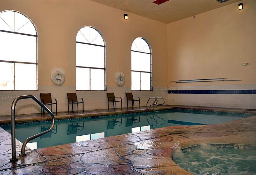 Hotel Red Roof Inn & Suites Albuquerque Midtown  | Albuquerque | New Mexico | United States 9