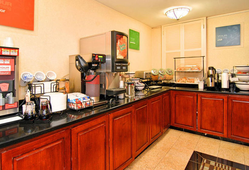 Hotel Comfort Inn Red Horse  | Frederick | Maryland | United States 8