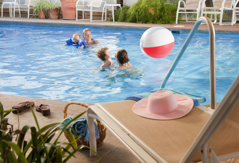 Hotel Refuge Motor Inn  | Chincoteague Island | Virginia | United States 10