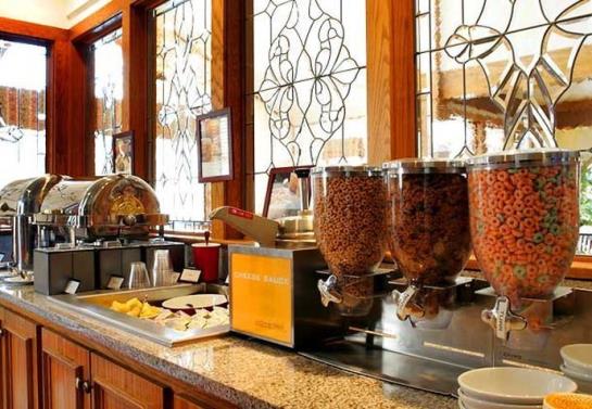 Residence Inn by Marriott  | Westlake | Ohio | United States 4