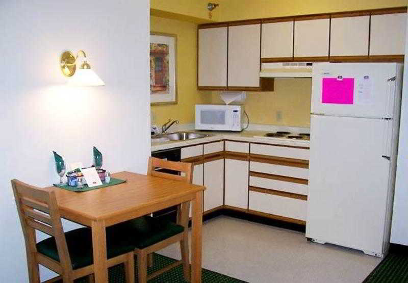 Residence Inn by Marriott  | Canton | Ohio | United States 10