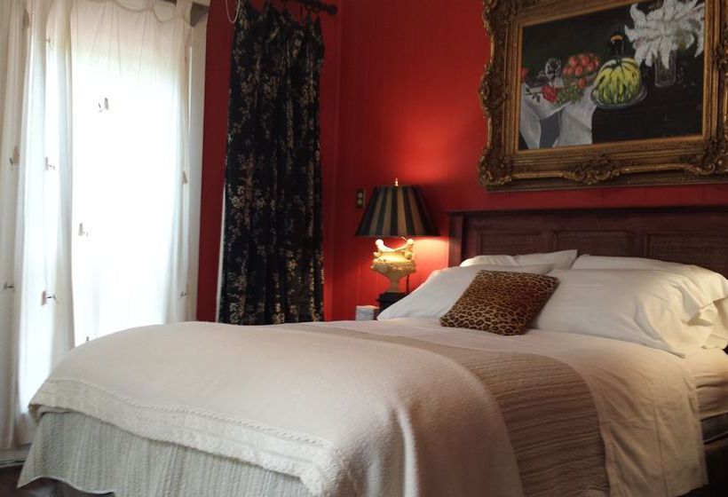 Hotel Robins Nest Bed & Breakfast Inn  | Houston | Texas | United States 4