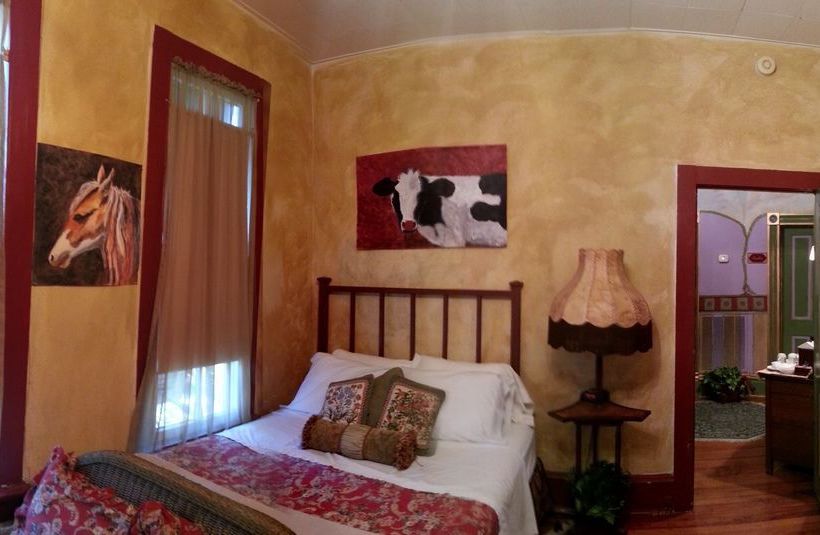 Hotel Robins Nest Bed & Breakfast Inn  | Houston | Texas | United States 7