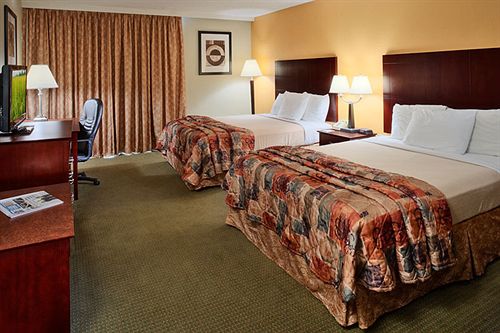 Hotel Howard Johnson Express Inn - Arlington Ballpark Six Flags  | Arlington | Texas | United States 2