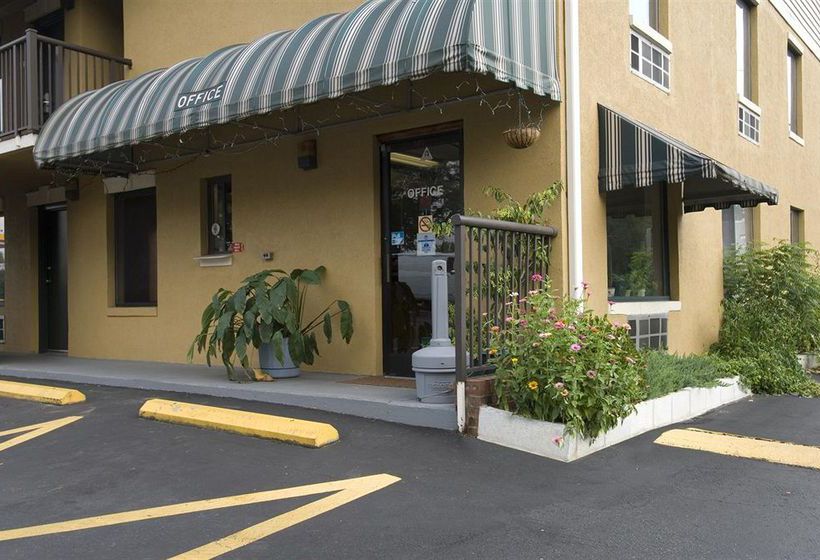 Hotel Americas Best Value Inn Concord  | Concord | North Carolina | United States 2
