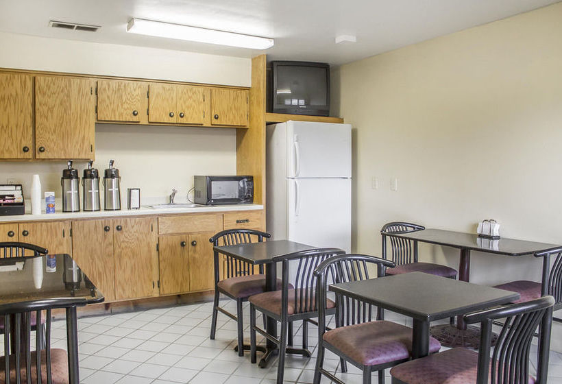 Hotel Rodeway Inn  | Sandusky | Ohio | United States 12