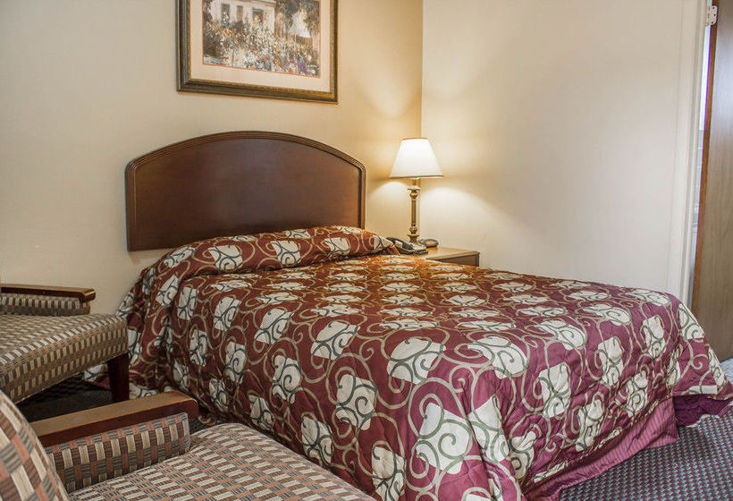 Hotel Rodeway Inn  | Sandusky | Ohio | United States 20