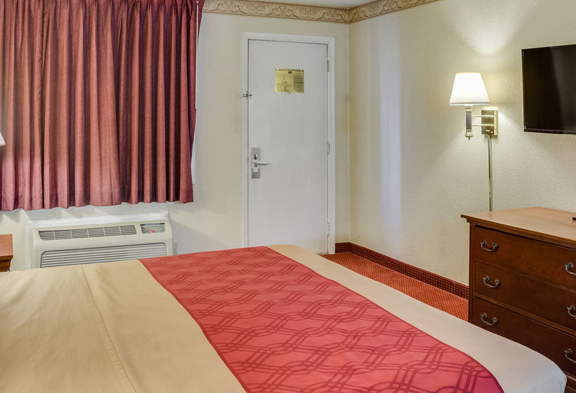 Hotel Econo Lodge Little Creek   | Norfolk | Virginia | United States 15