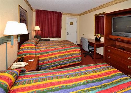 Hotel Econo Lodge Little Creek   | Norfolk | Virginia | United States 19