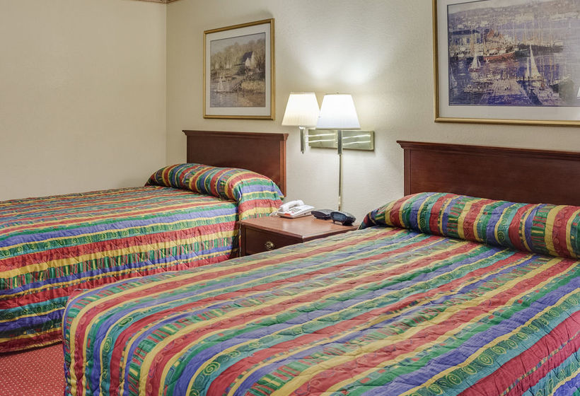 Hotel Econo Lodge Little Creek   | Norfolk | Virginia | United States 7