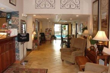 Hotel Schoenbrunn Inn  | New Philadelphia | Ohio | Hotel negli Stati Uniti 1