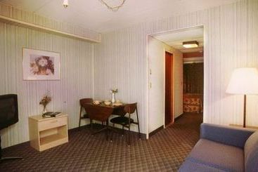 Hotel Seashore Park Inn  | Orleans | Massachusetts | United States 2