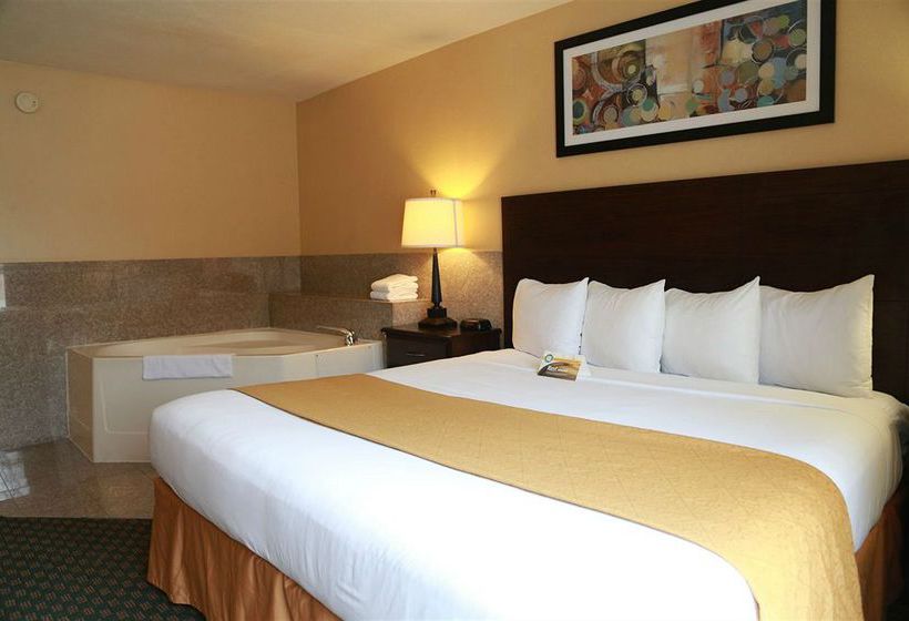 Quality Inn & Suites Seattle Hotel  | Seattle | Washington | United States 11