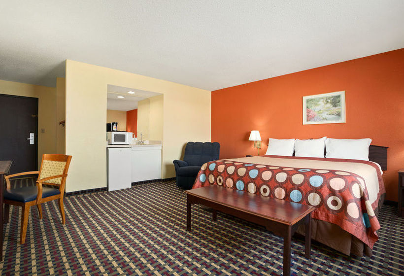 Hotel Super 8 Waukesha  | Waukesha | Wisconsin | United States 13