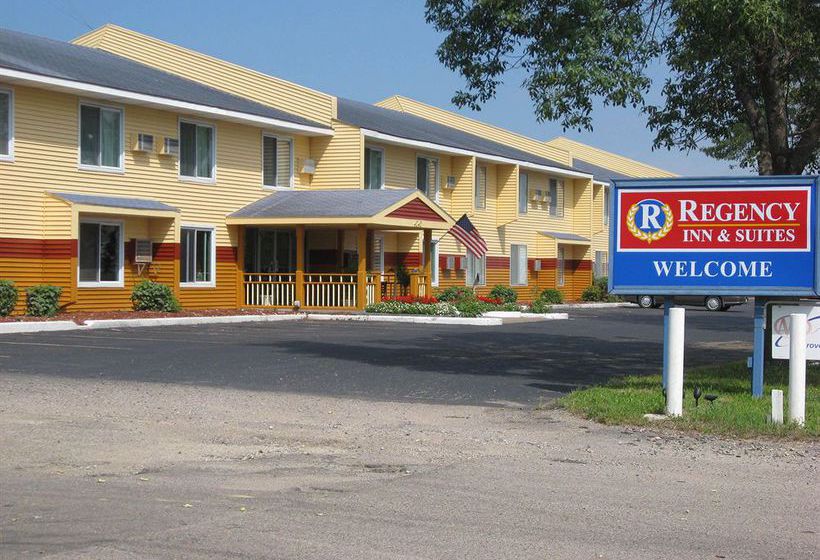 Hotel Regency Inn & Suites - Faribault   | Faribault | Minnesota | United States 1