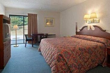 Hotel Travelodge Wytheville  | Wytheville | Virginia | United States 3