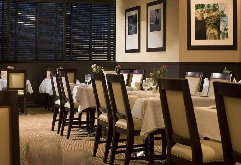 Hotel DoubleTree by Hilton Newark  | Newark | New Jersey | United States 16