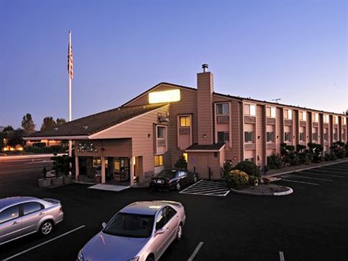 Hotel Shilo Inn  | Medford | Oregon | United States 6