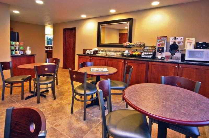 Hotel Shilo Inn Suites Salmon Creek  | Vancouver | Washington | United States 9
