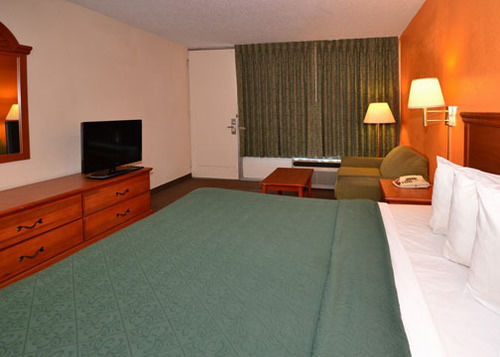 Hotel Quality Inn & Suites  | Franklin | Tennessee | United States 19