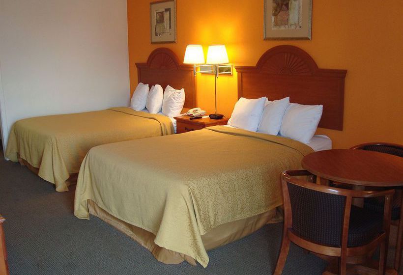 Hotel Quality Inn & Suites  | Franklin | Tennessee | United States 3