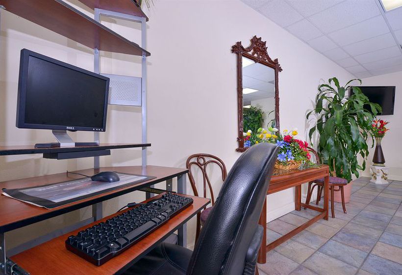 Hotel Howard Johnson Express Inn Savannah   | Savannah | Georgia | United States 3