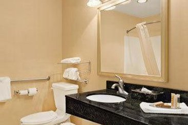 Hotel Jameson Inn Evansville  | Evansville | Indiana | United States 4