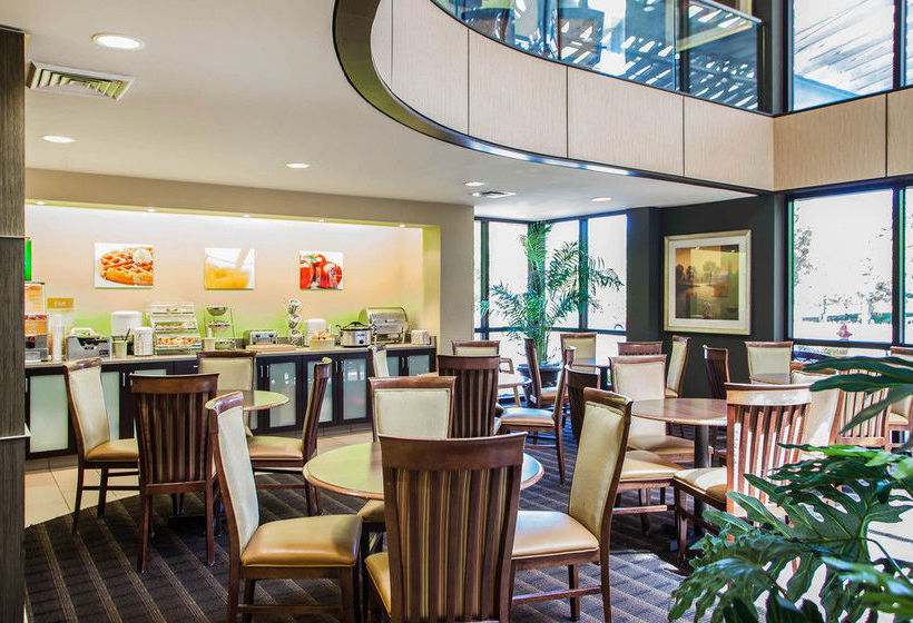 Hotel Quality Inn & Suites Peoria  | Peoria | Illinois | United States 1