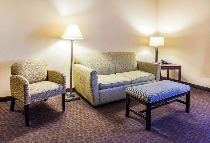 Hotel Quality Inn & Suites Peoria  | Peoria | Illinois | United States 18