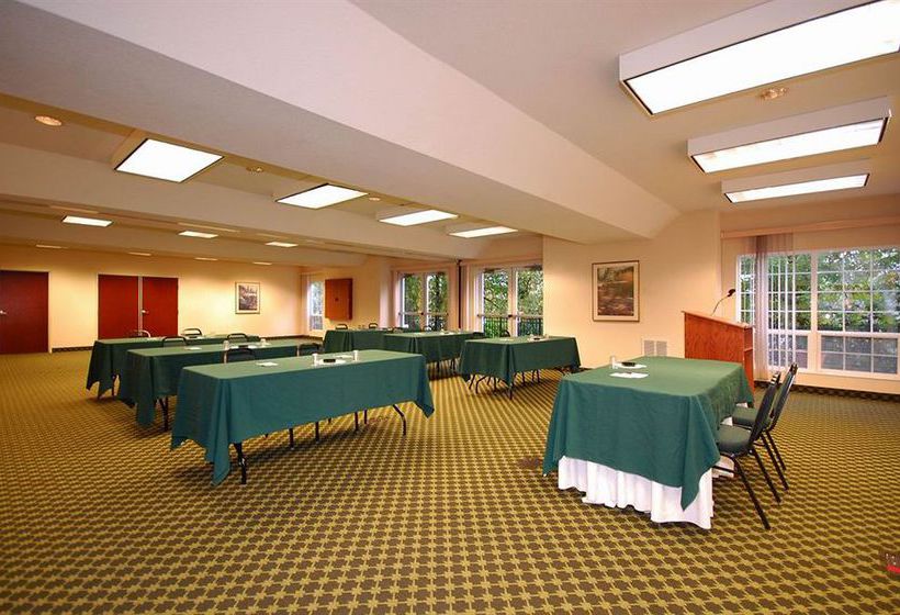 Clarion Hotel Portland International Airport  | Portland | Oregon | United States 9