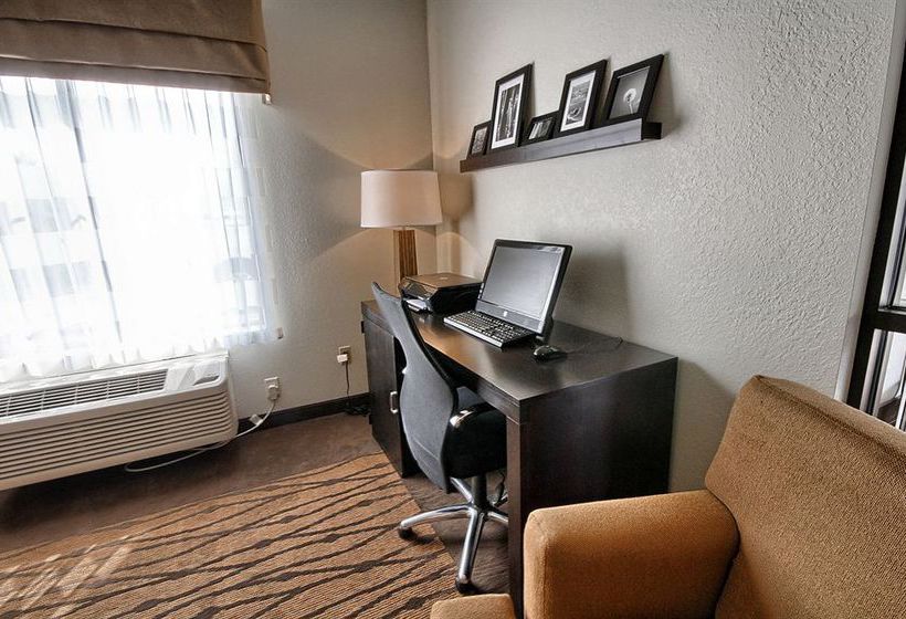 Hotel Sleep Inn  | Midland | Michigan | United States 3