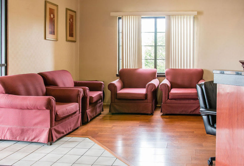 Hotel Rodeway Inn Airport  | Flint | Michigan | United States 16